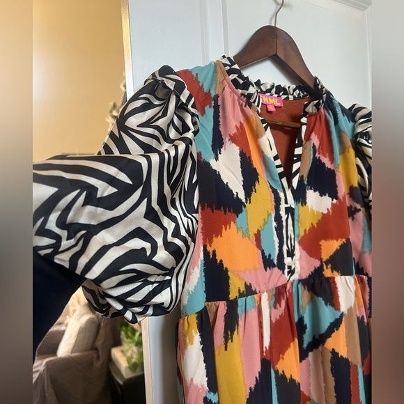 THML Marvelous Mixed Media Midi Dress - Picture 7 of 15